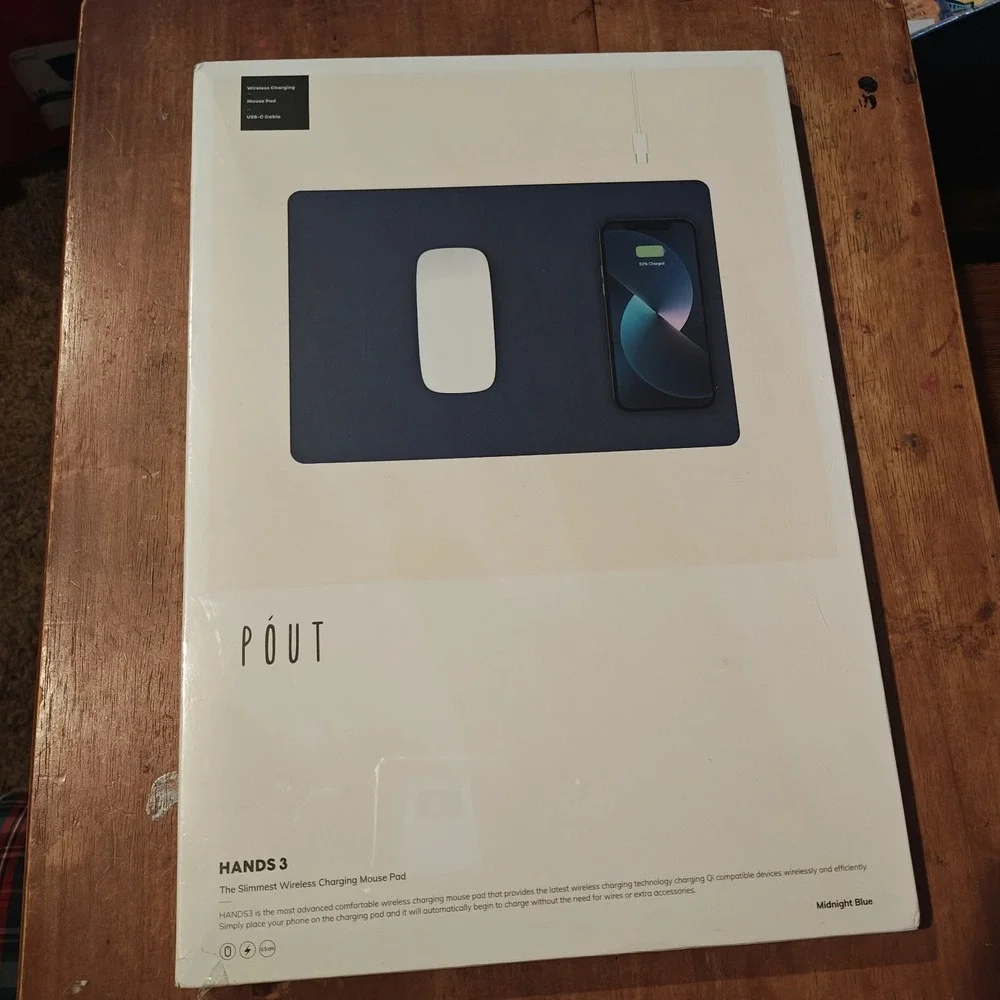 PÓUT Hands‎ 3 Wireless Charging Mouse Pad New In Sealed Box 8809418160441 Blue